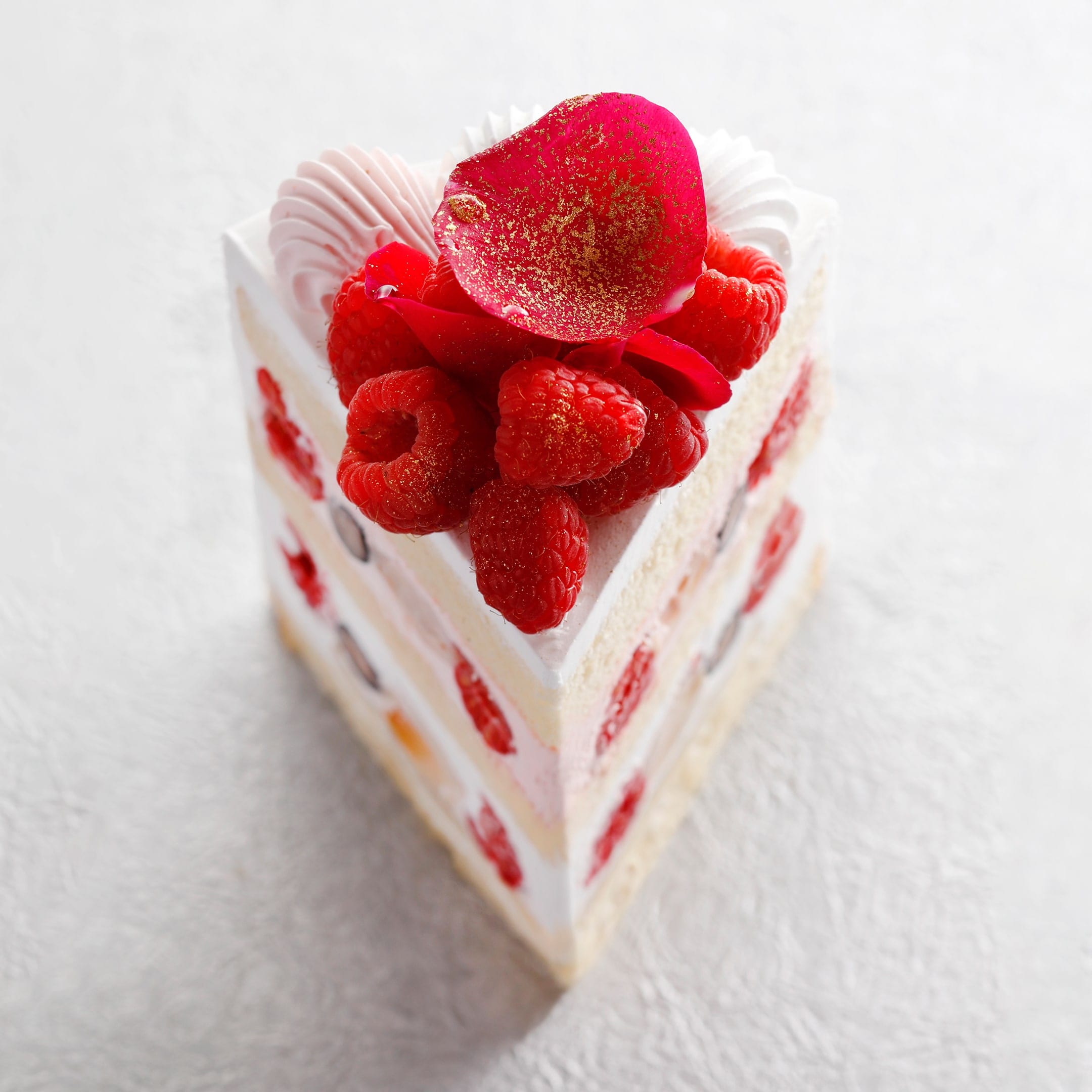 Extra Super Ispahan Cake