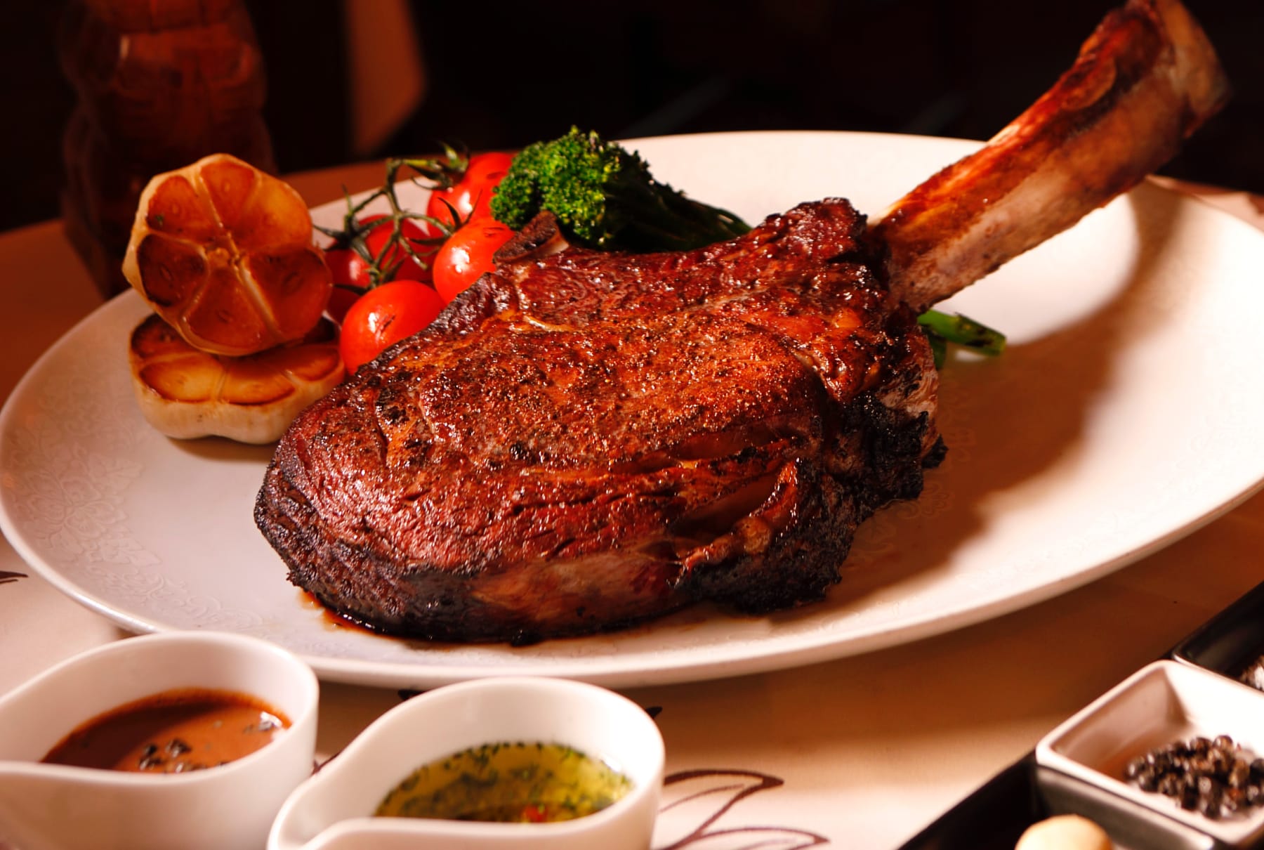 Premium Black Angus Tomahawk Steak