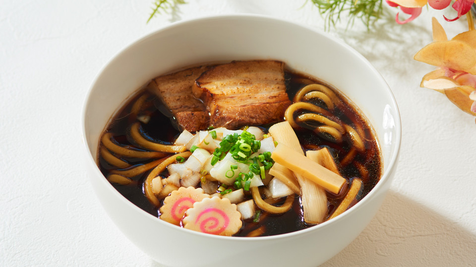 幕張ブラックチャーシュー麺