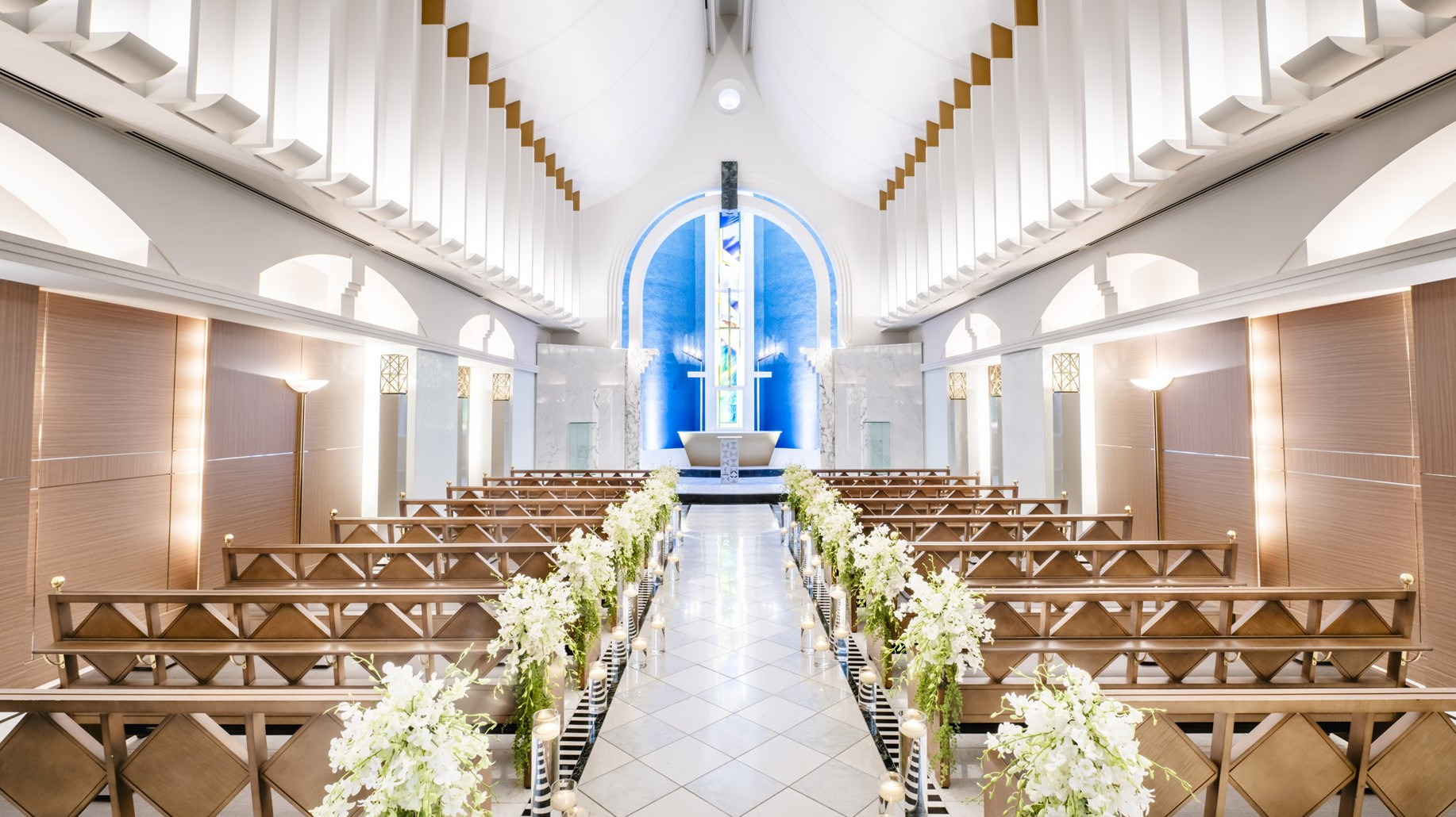 csm_そよ風の教会_ハコのみ_横