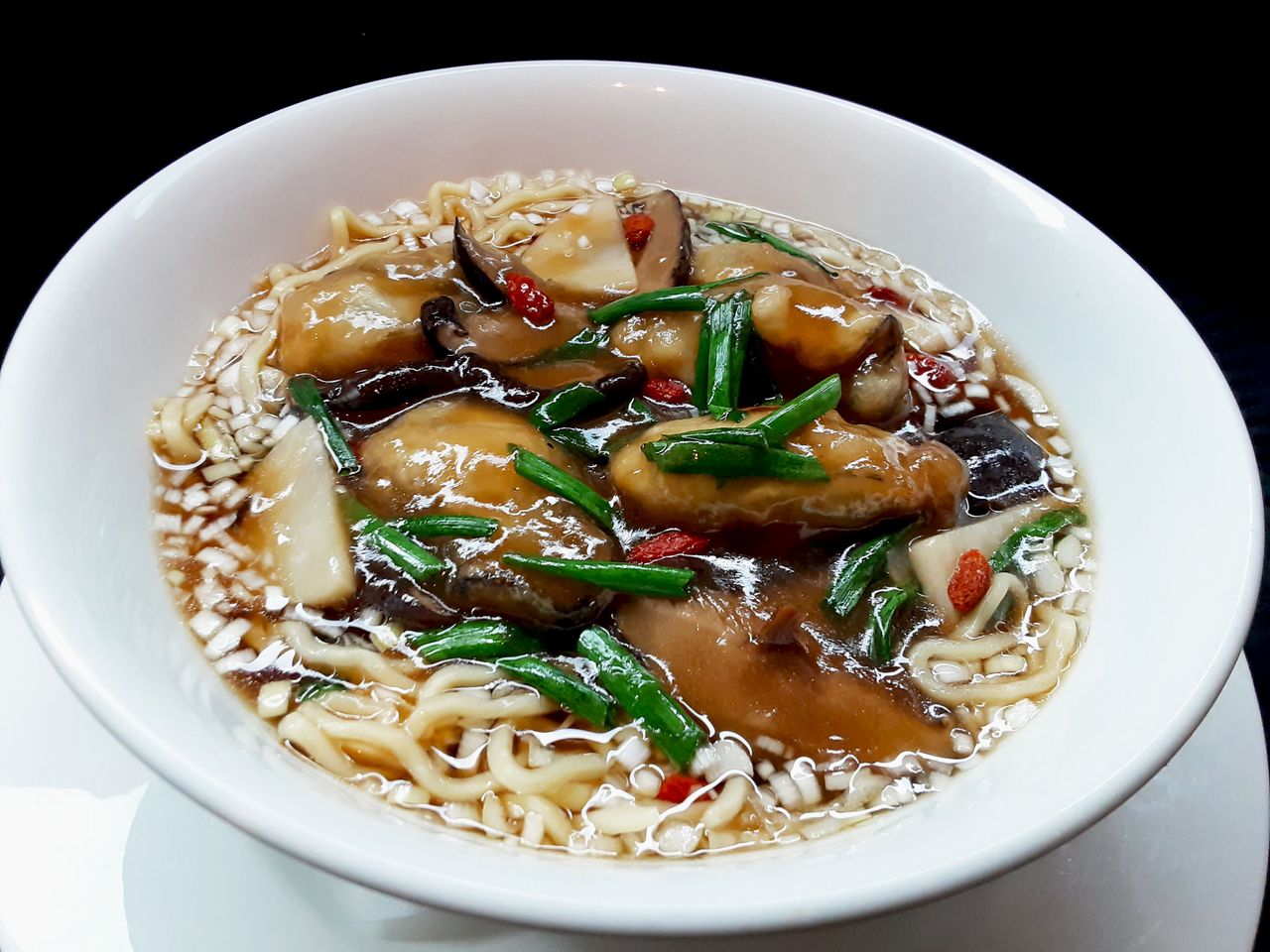 "ZENB”カキ拉麺