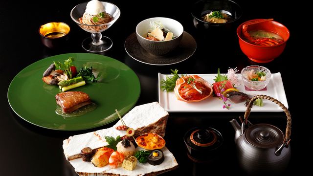 お食い初めプラン 千羽鶴 Senbazuru ホテルニューオータニ 東京