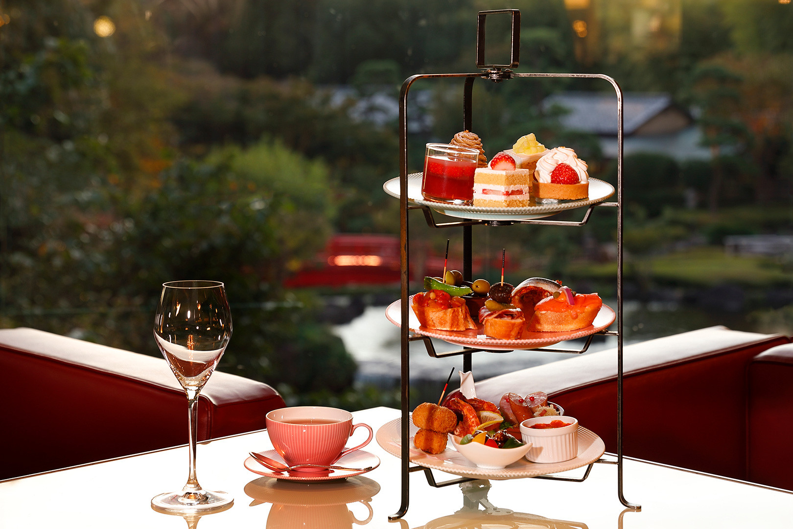 イブニングハイティー