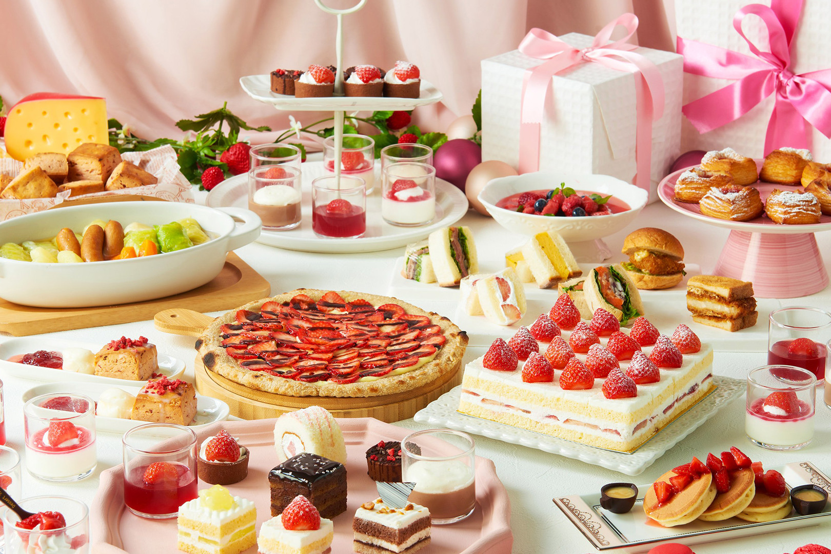 サンドウィッチ＆スイーツビュッフェ