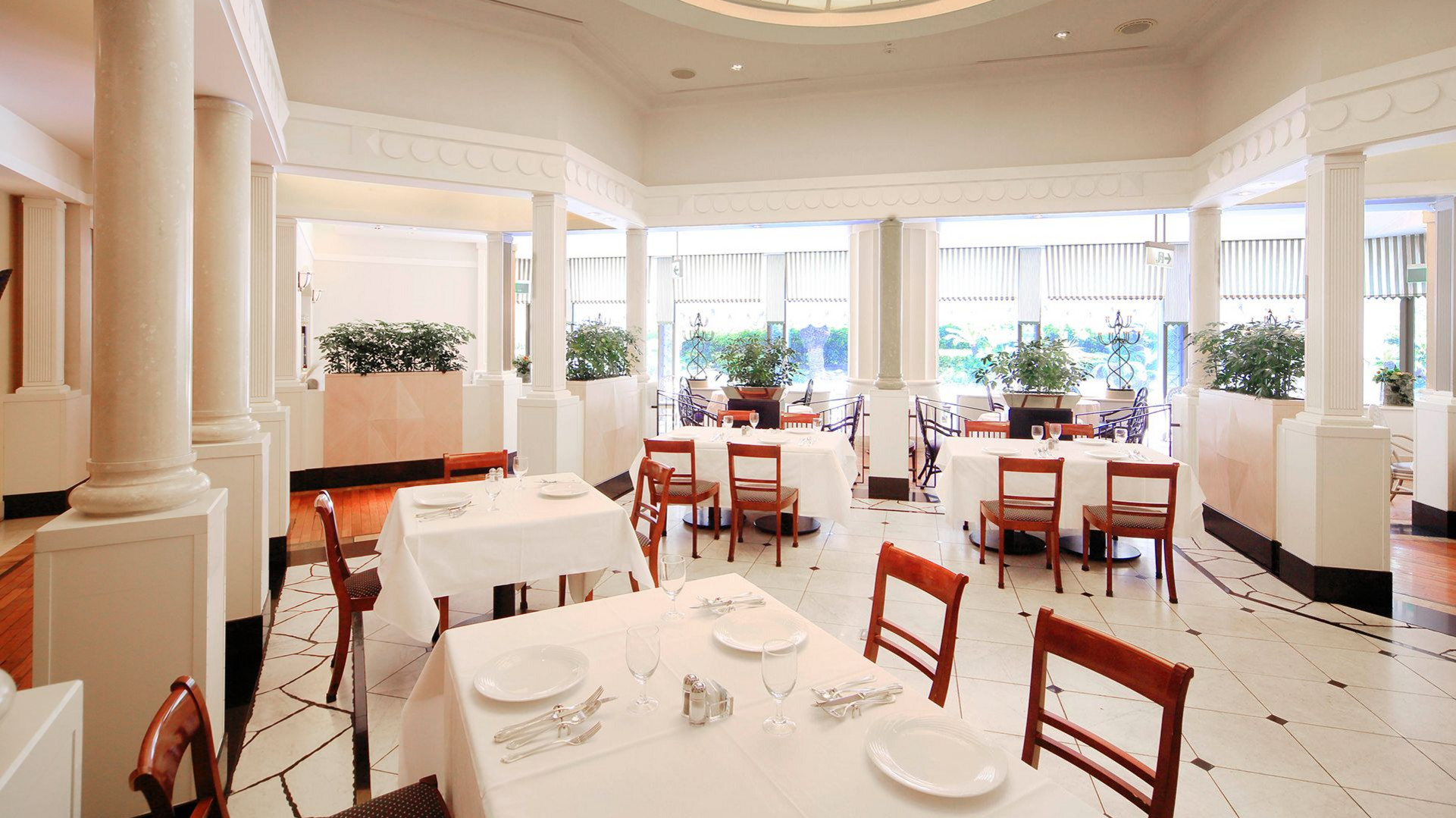 オールデイダイニング「SATSUKI」