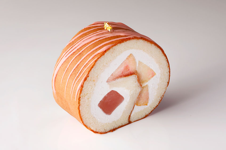 Peach cake roll