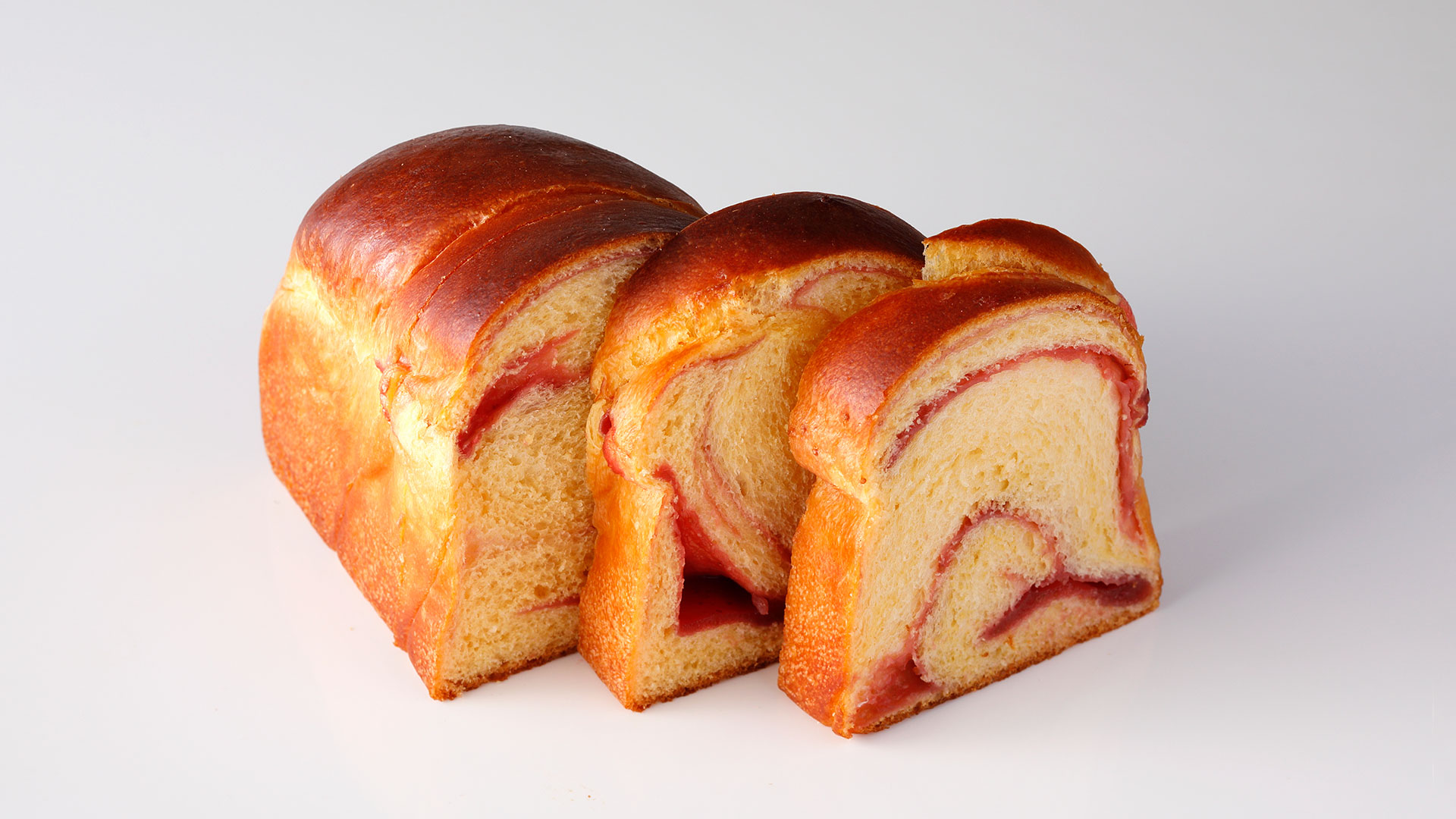 Amaou Strawberry Bread