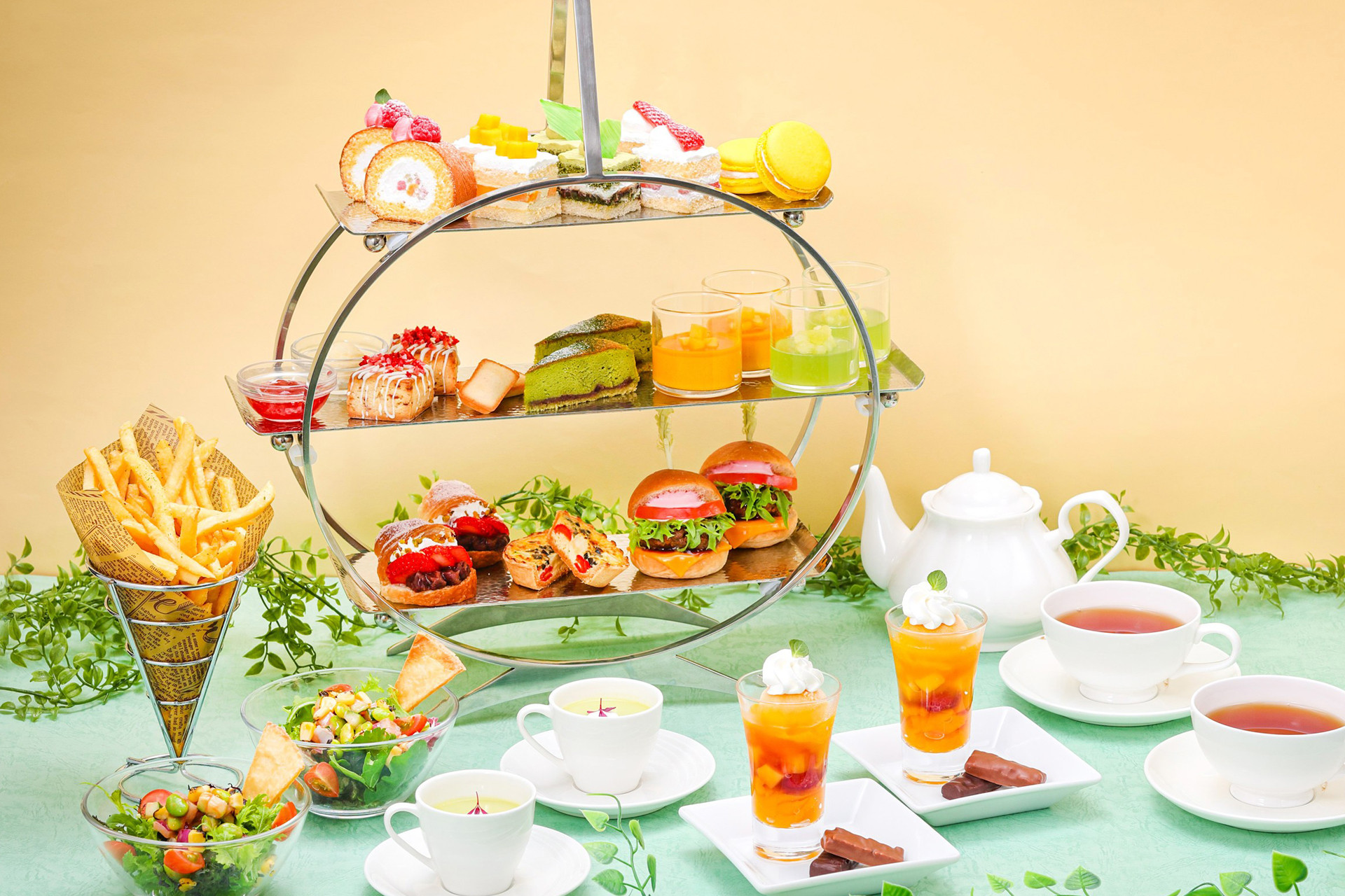 アフタヌーンティーセット～いちご＆マンゴー～