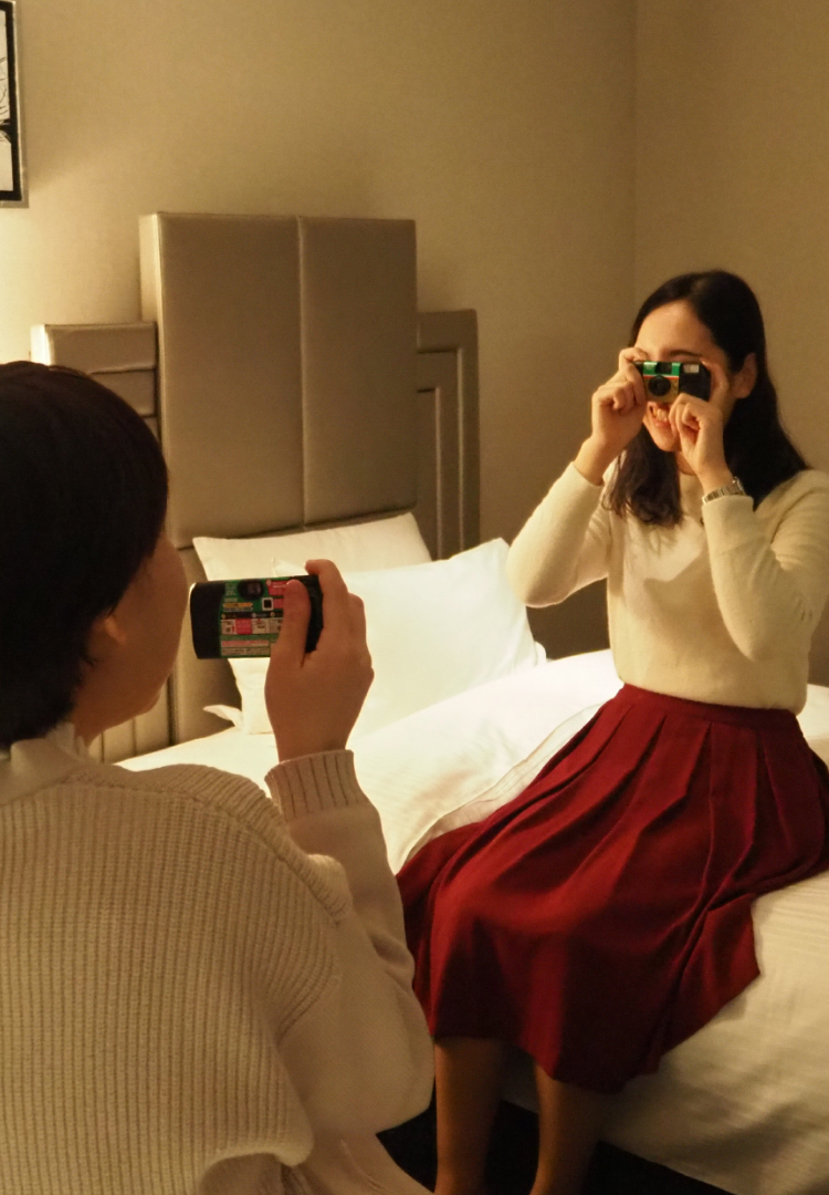 "思い出 “写ルンです” 夢のホテルで卒業旅行 学生応援プラン"