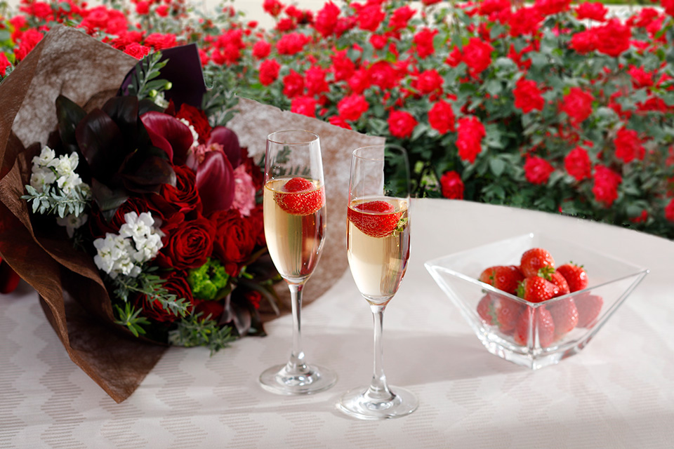 グラスシャンパーニュ（あまおう）