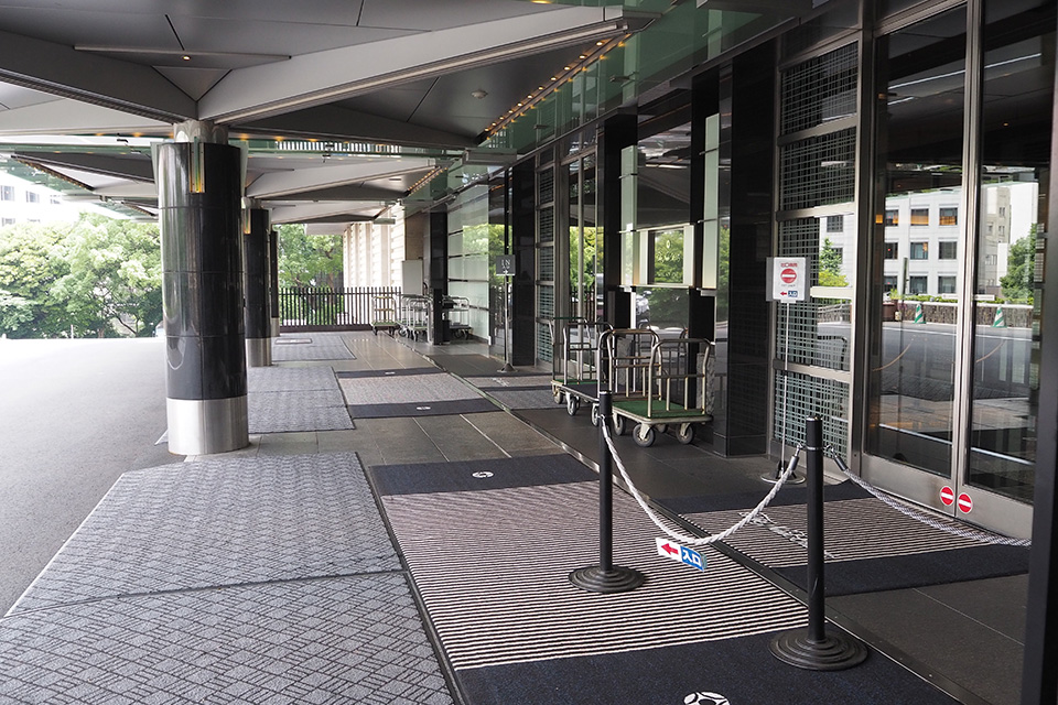 Taxi Stand - Lobby floor (2nd fl) entrance, The Main building