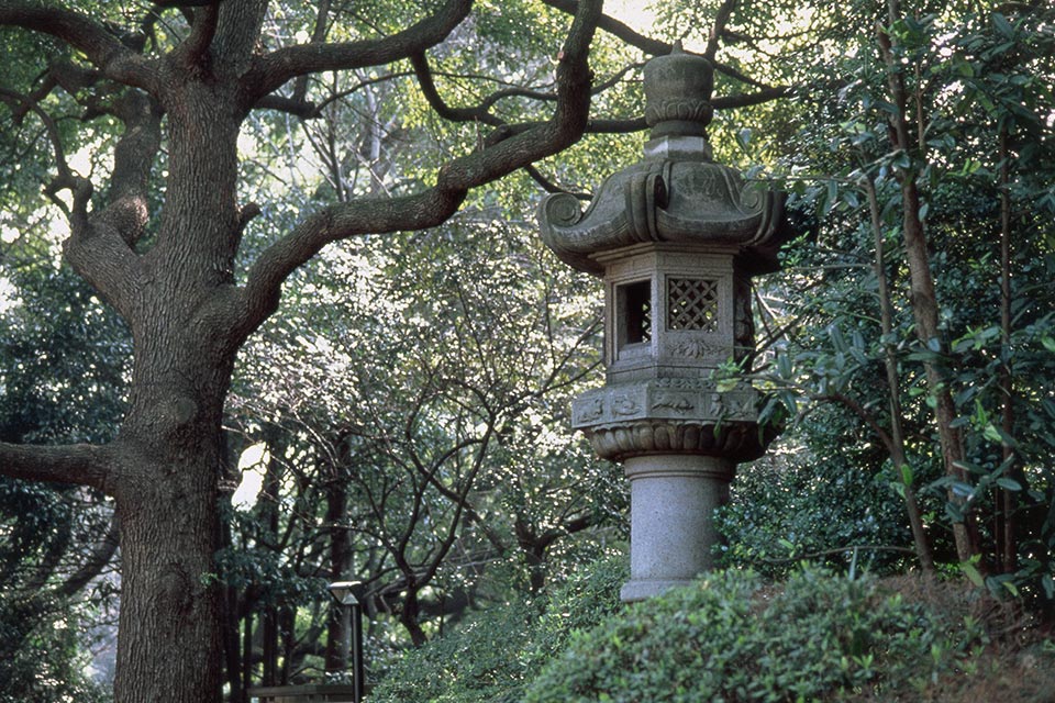 Stone lanterns