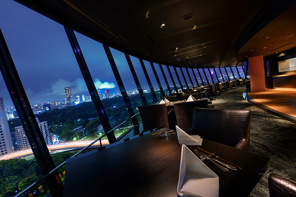 VIEW & DINING THE SKY