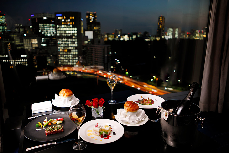 夜景もイルミも美食もサプライズも 全部お部屋で叶える おこもりクリスマス 専用プラン登場 ホテルニューオータニ 東京 夜景もイルミも美食もサプライズも 全部お部屋で叶える おこもりクリスマス 専用プラン登場 ホテルニューオータニ 東京
