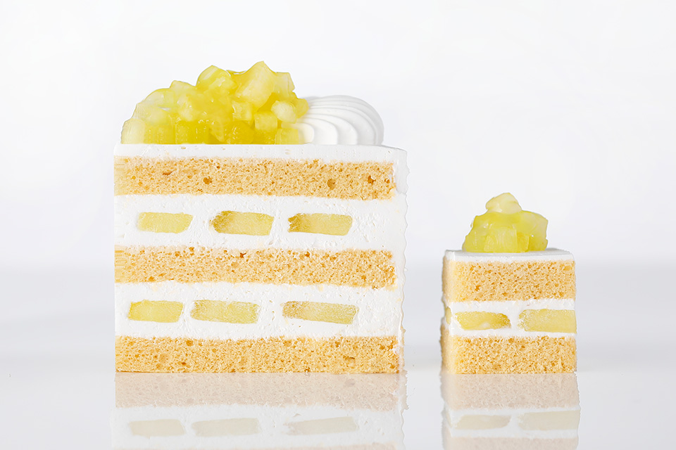 定番スイーツ大集合！思わず見惚れる華やか『スイーツBOX』が数量限定 