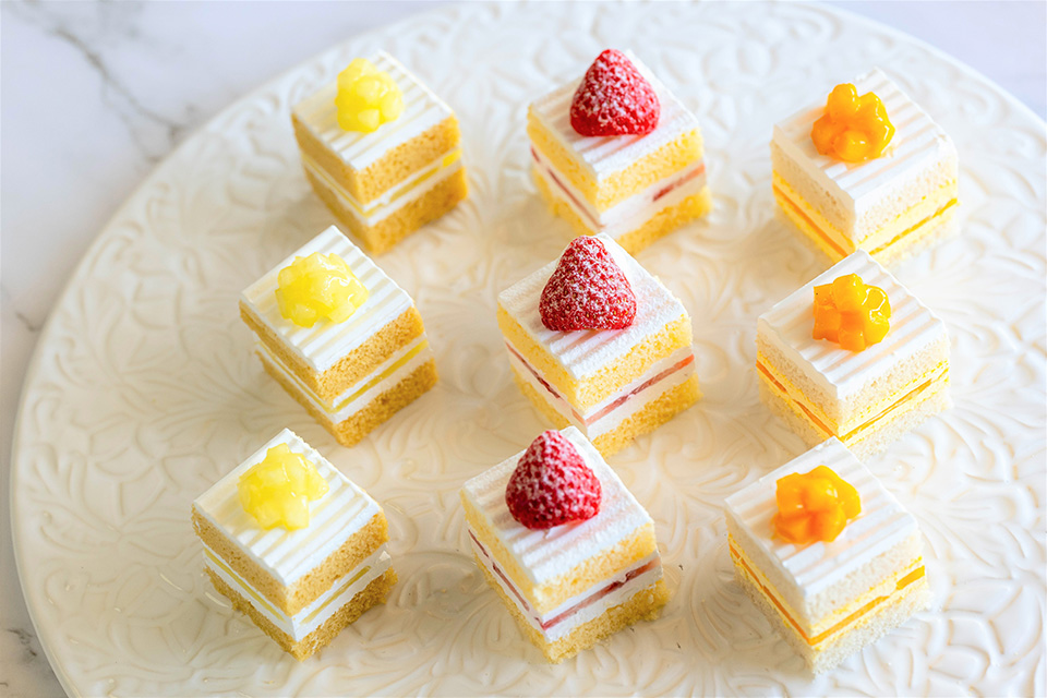 スーパースイーツナイトビュッフェ　