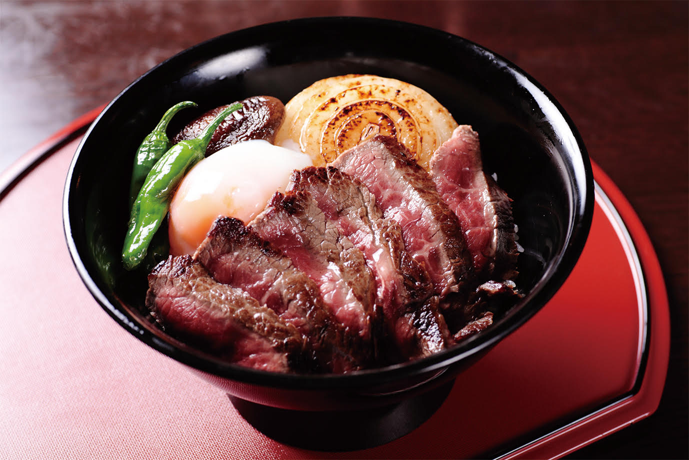 特選牛のステーキ丼