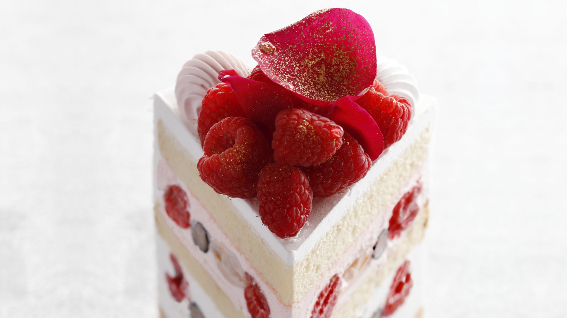 エクストラスーパー“イスパハン”ショートケーキ