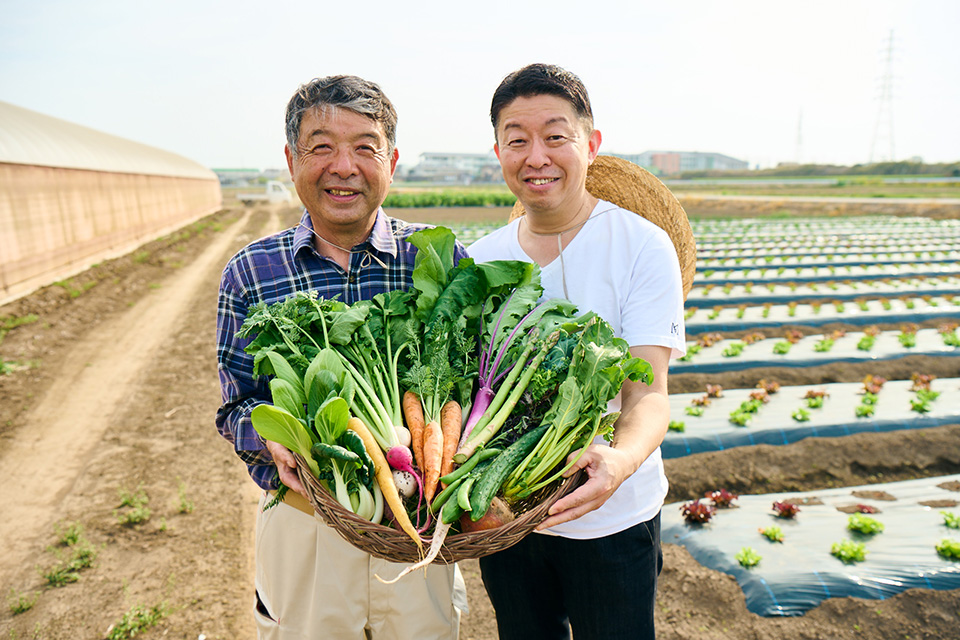 海老原ファームのスタッフと太田高広シェフ