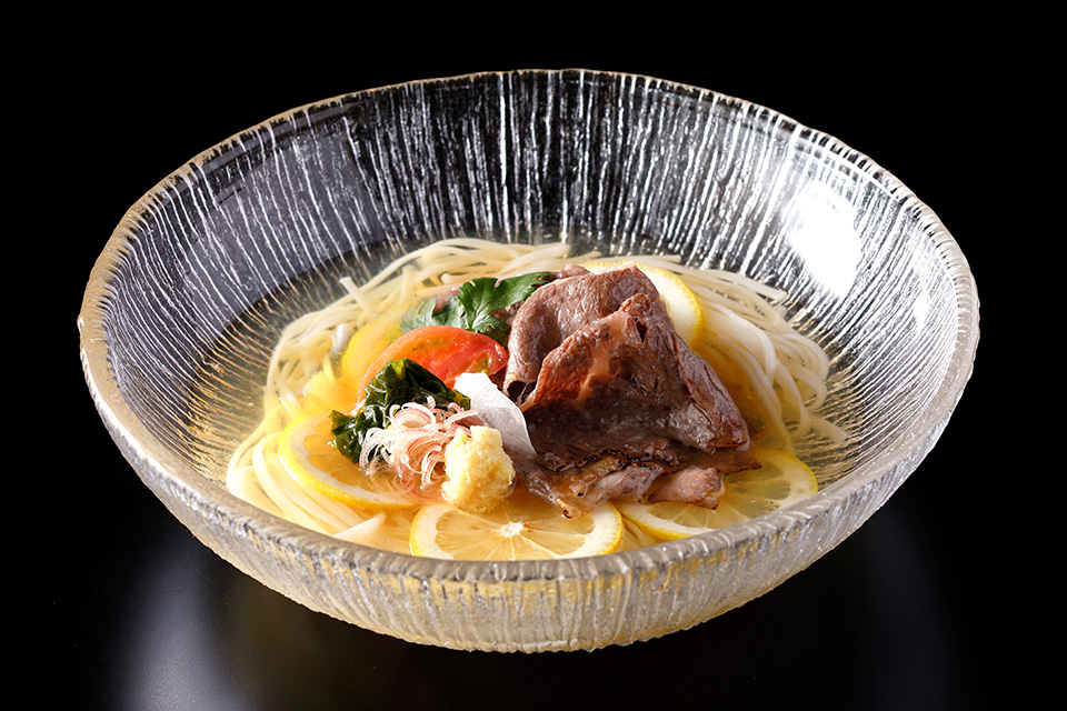 鳥取和牛冷製稲庭うどん