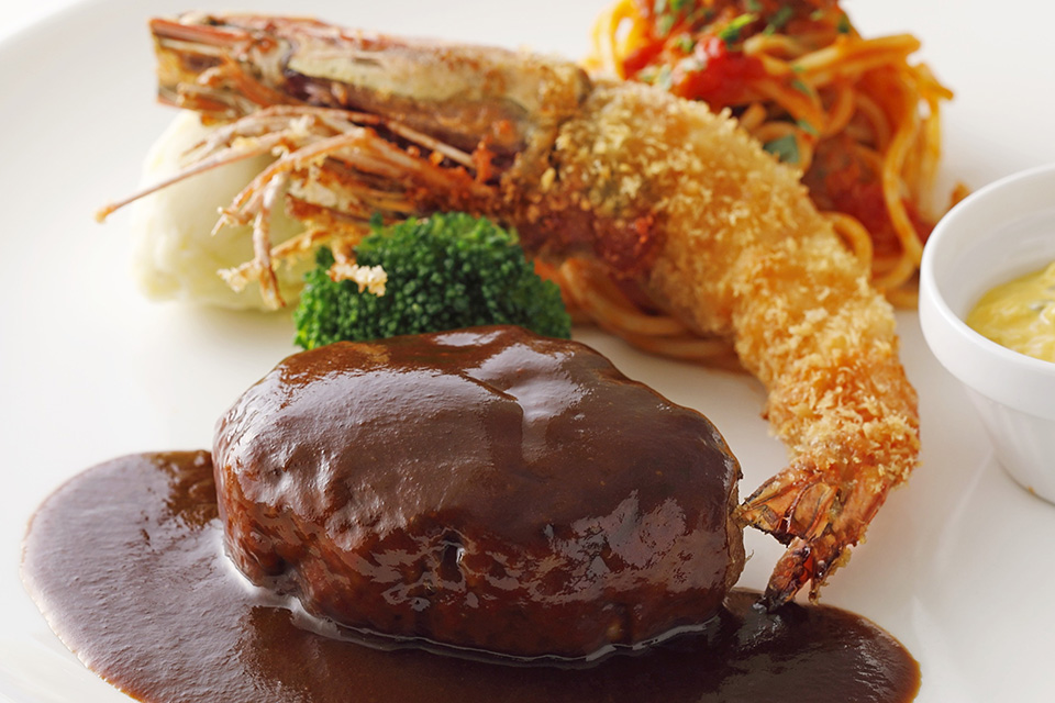 伝統洋食プレミアムコンビプレート