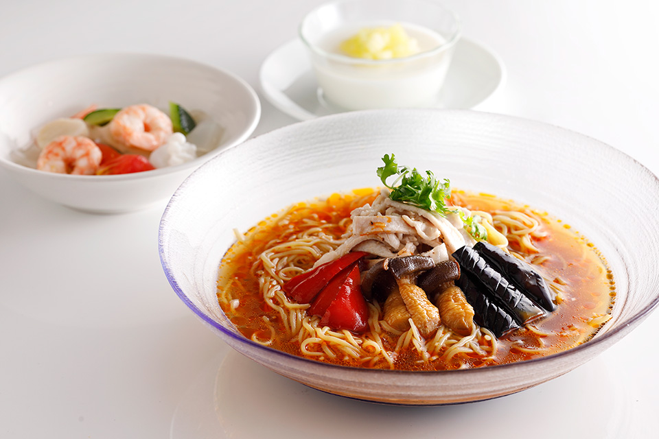 酸辣冷麺ランチセット
