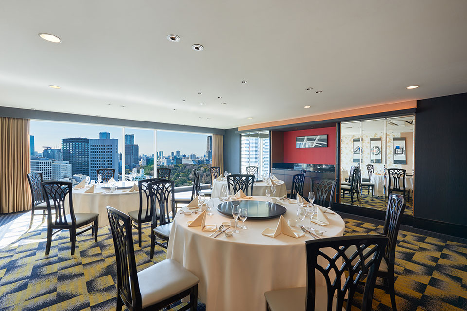 個室「Garden」の写真（丸テーブル）