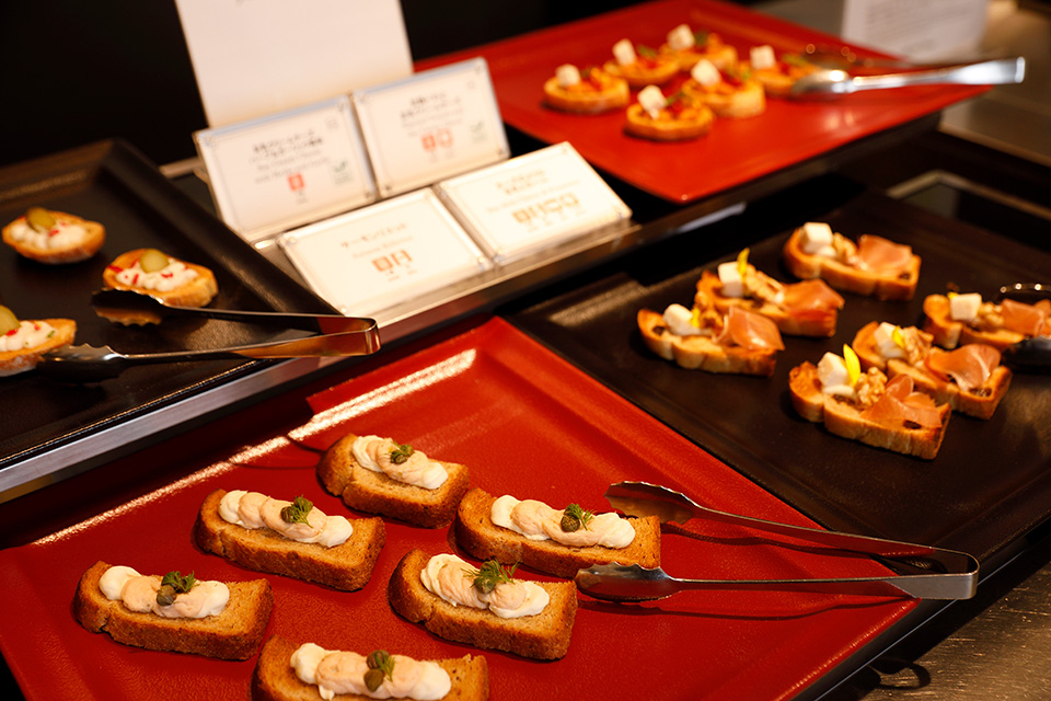 ビュッフェ画像