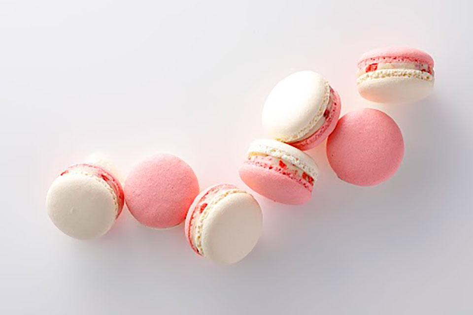 あまおうマカロンの写真