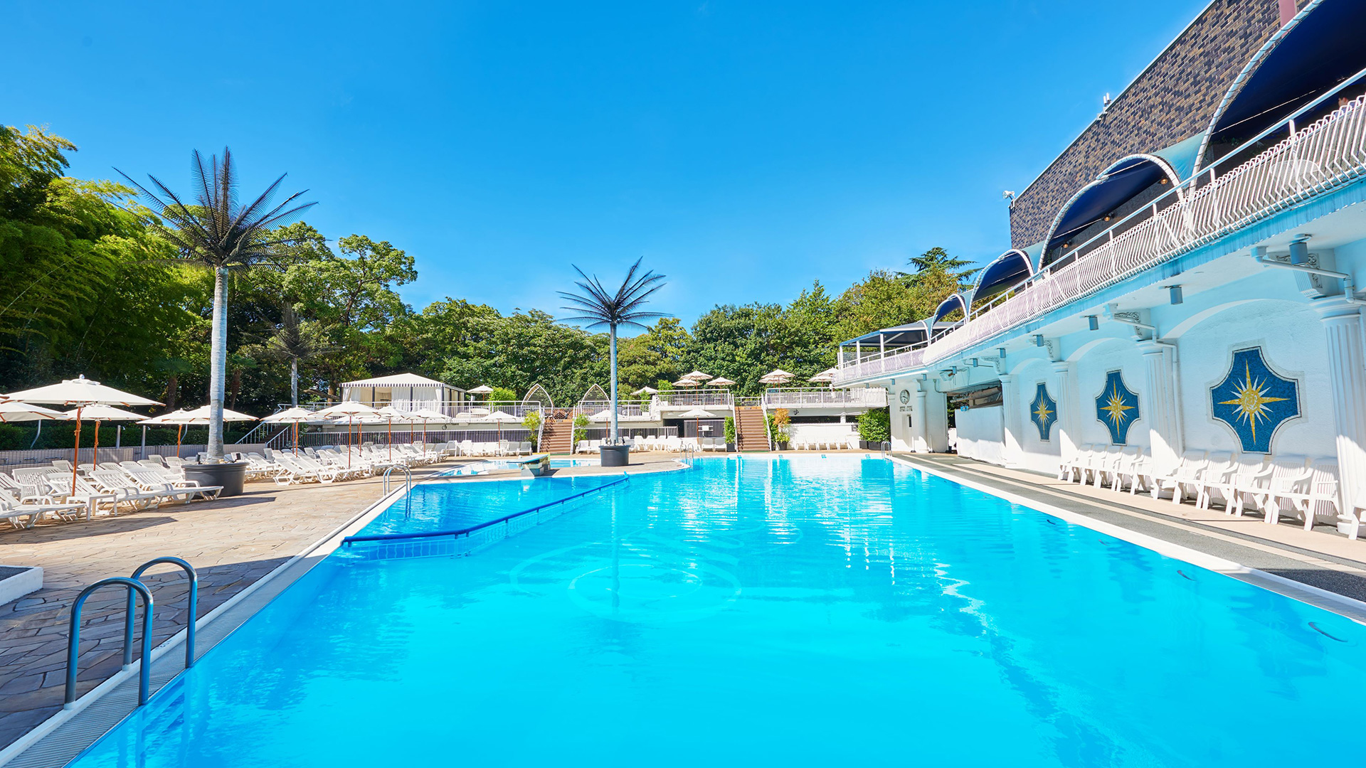 GARDEN POOL