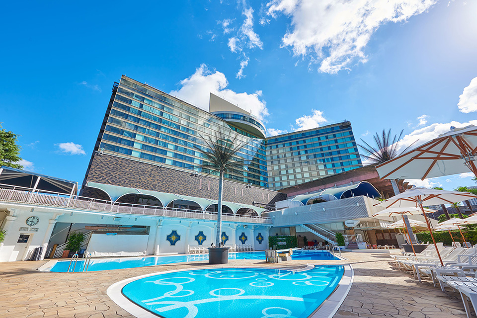 ガーデンプール