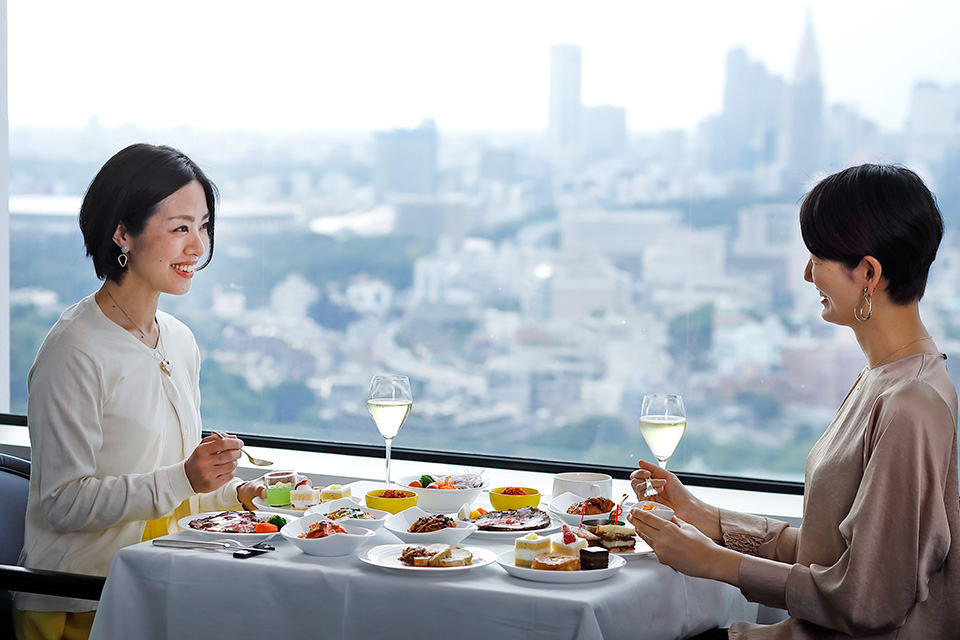 館内利用券を利用して食事の様子