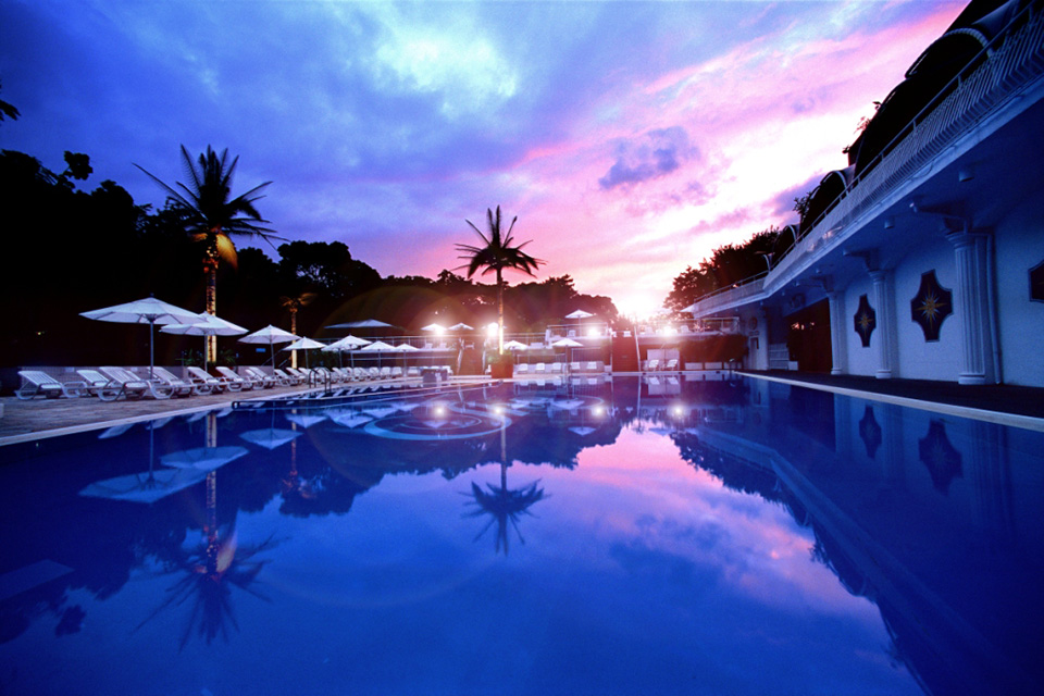 GARDEN POOL