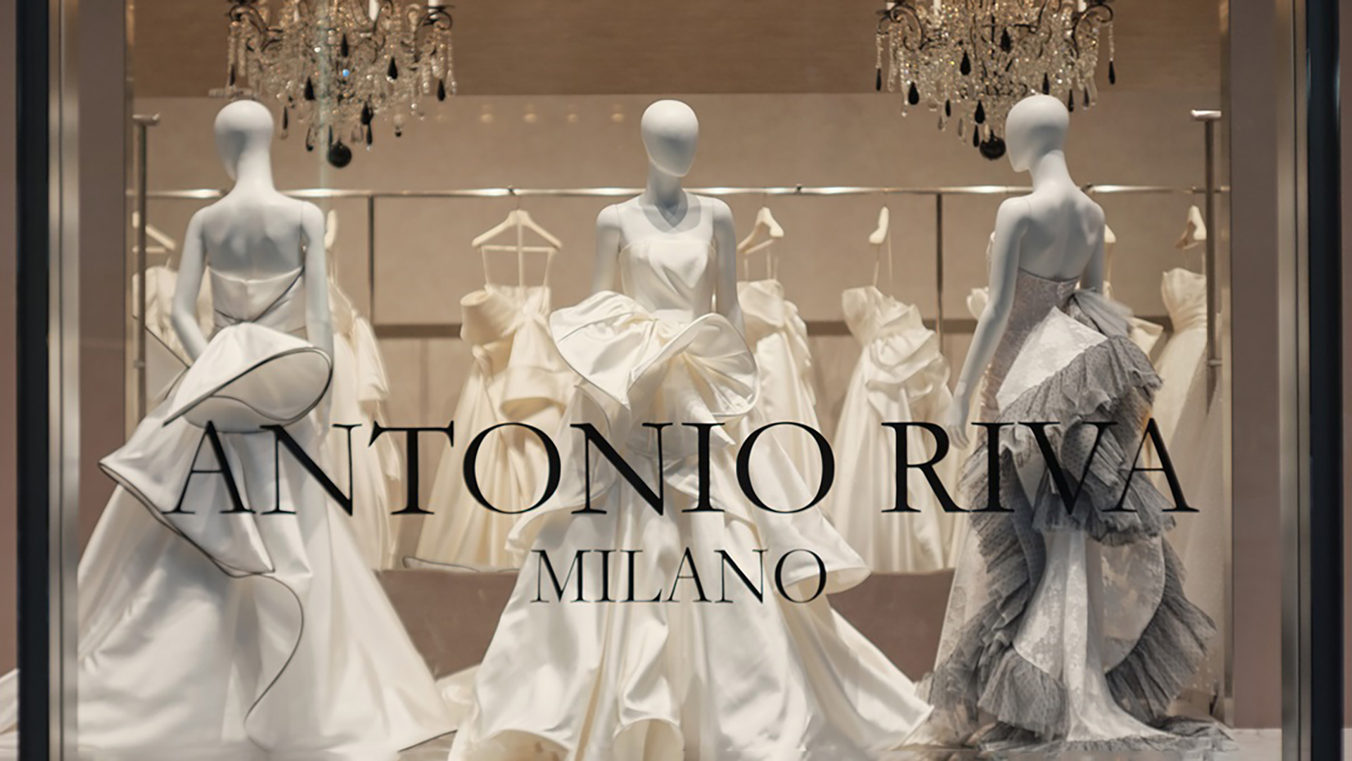 ニューオータニウエディングがお届けするドレスラインナップにANTONIO RIVA MILANO ATELIER TOKYO が仲間入り！
