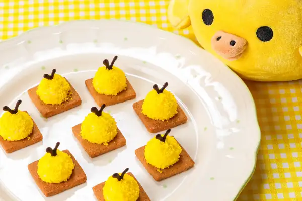 キイロイトリのもふもふマンゴームース